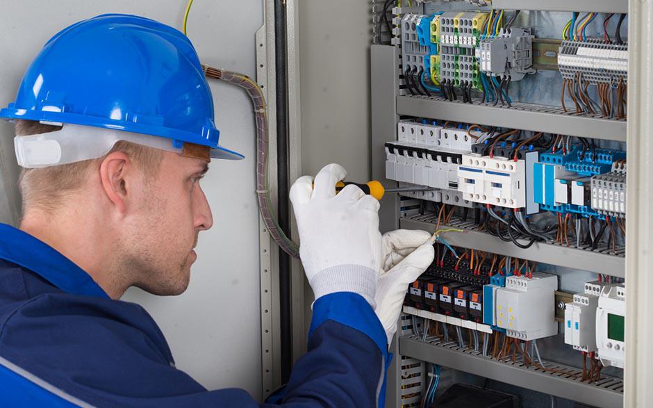 cherche électricien Laigneville